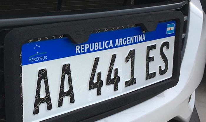 como saber si una persona tiene autos a su nombre argentina